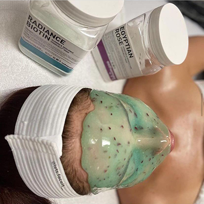 Dermaplaning and Hydrojelly Facial